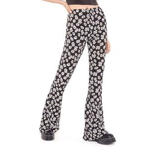 Hollister Ultra High Rise Floral Flared Leggings Size M LNC